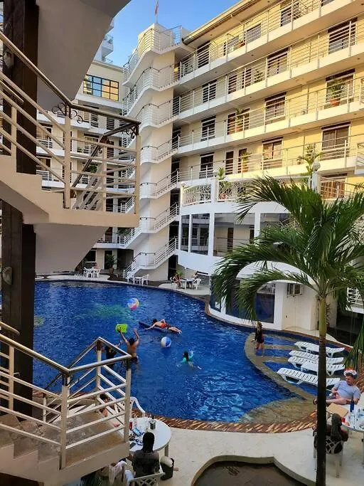 Spacious 2 bedroom. Home comfort + hotel amenities Ángeles Filipinas