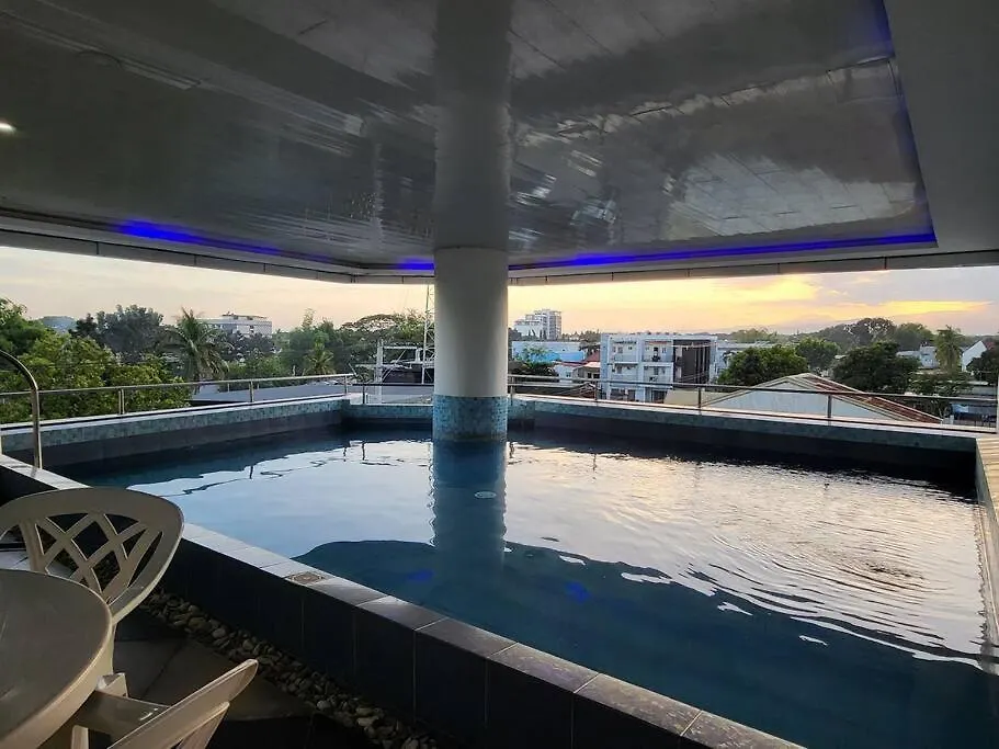 Spacious 2 bedroom. Home comfort + hotel amenities Ángeles