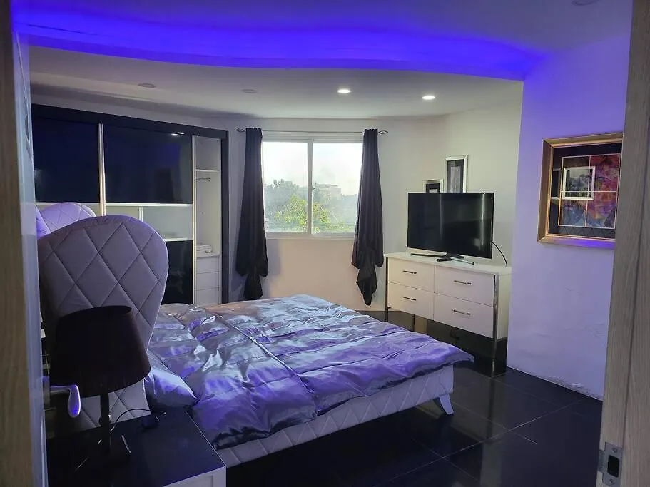 Apartamento Spacious 2 bedroom. Home comfort + hotel amenities Ángeles