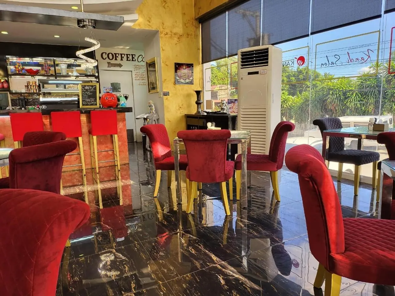 Sheryll Spaces - Kandi Tower 3 Spacious 2 Bedroom, Home Comfort & Hotel Amenities 앙헬레스 0*,  필리핀